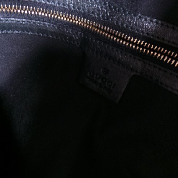 Gucci Indy Limited Edition Hobo Shoulder Bag - Picture 9 of 11